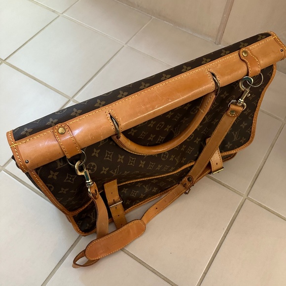 Louis Vuitton Other - Vintage Travel Bag